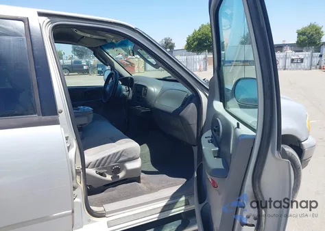 2003 Ford F-150 Lariat/Xlt из США, поврежденный, VIN 1FTRW07LX3KC37027